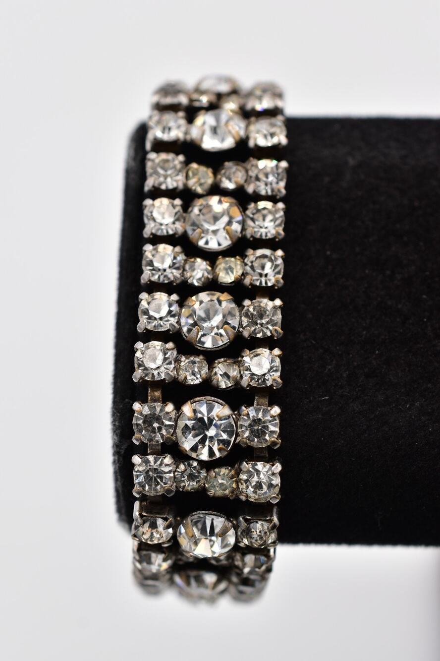 Vintage Garne Jewelry Triple Row Rhinestone Bracelet Silver Sparkling 50s BinO